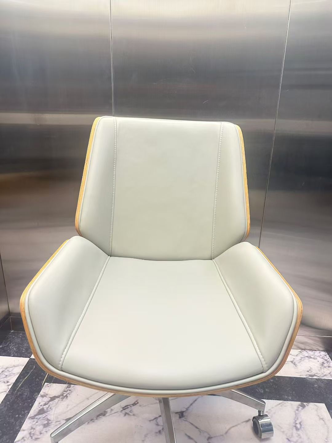 沙发办公椅翻新换皮后